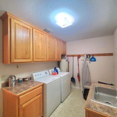 1308 Chimney Rock Street, Mountain View, AR 72560