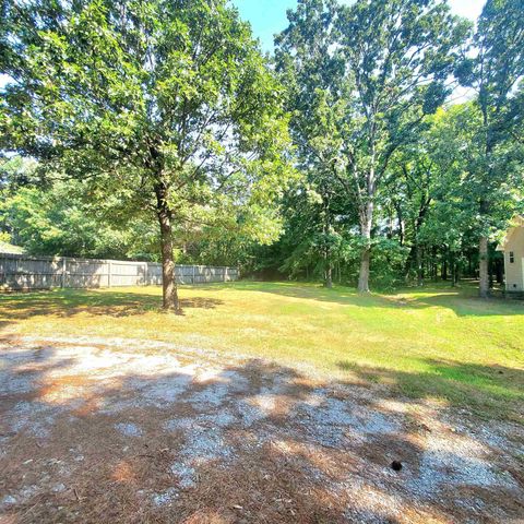 1308 Chimney Rock Street, Mountain View, AR 72560