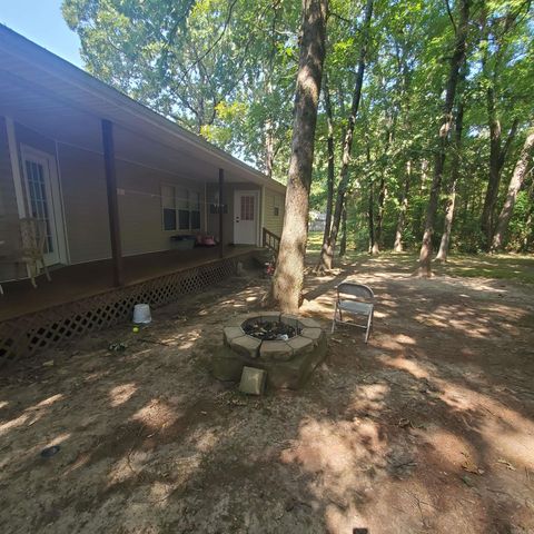 1308 Chimney Rock Street, Mountain View, AR 72560