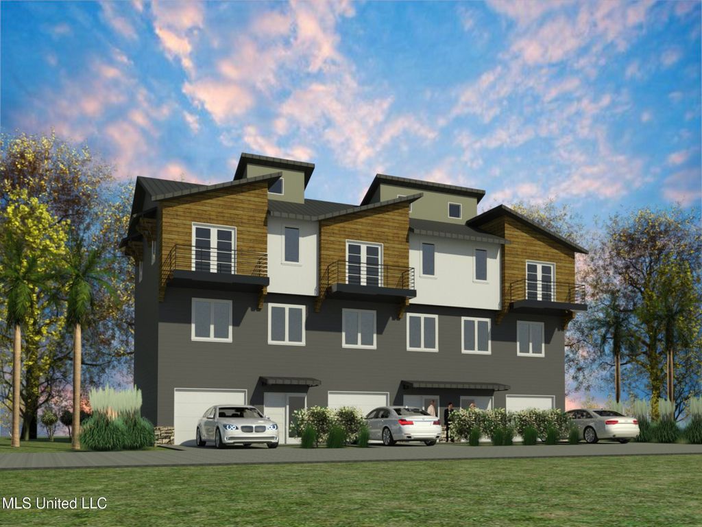 10152 Seymour Avenue, A, D'iberville, MS 39540