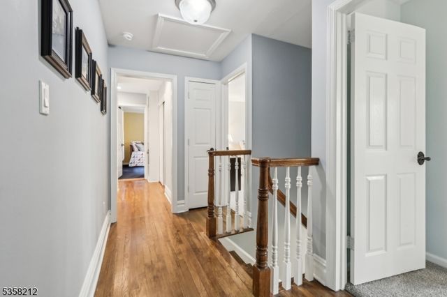 99 Algonquin Trl, Oakland Boro, NJ 07436