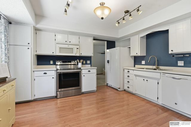 15018 Burt Street, Omaha, NE 68154