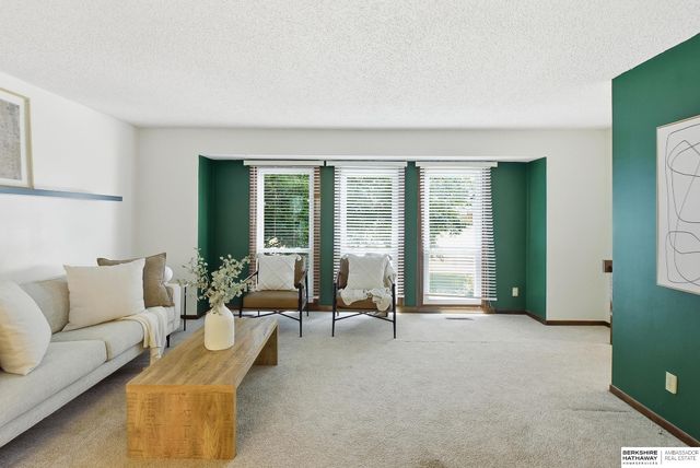 15018 Burt Street, Omaha, NE 68154