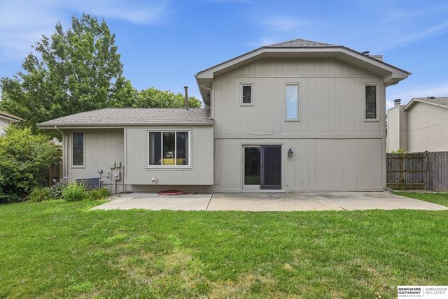 15018 Burt Street, Omaha, NE 68154
