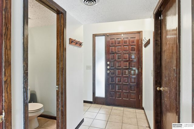 15018 Burt Street, Omaha, NE 68154
