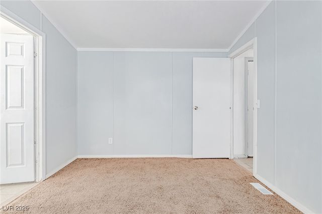 6920 Oakridge Avenue, Pahrump, NV 89048