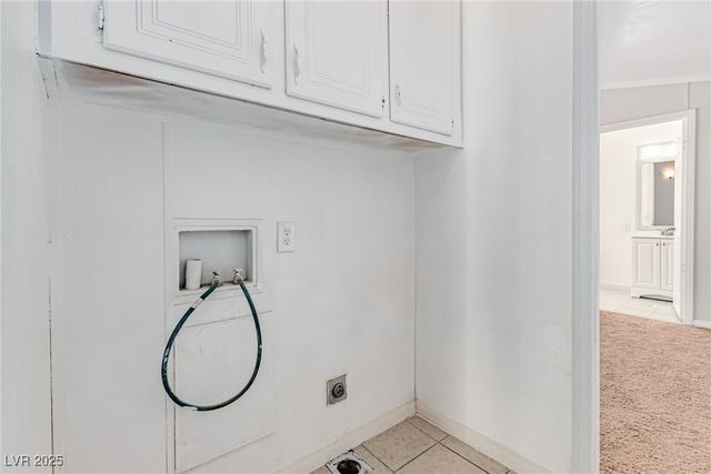 6920 Oakridge Avenue, Pahrump, NV 89048