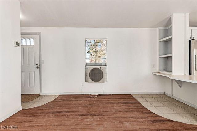 6920 Oakridge Avenue, Pahrump, NV 89048