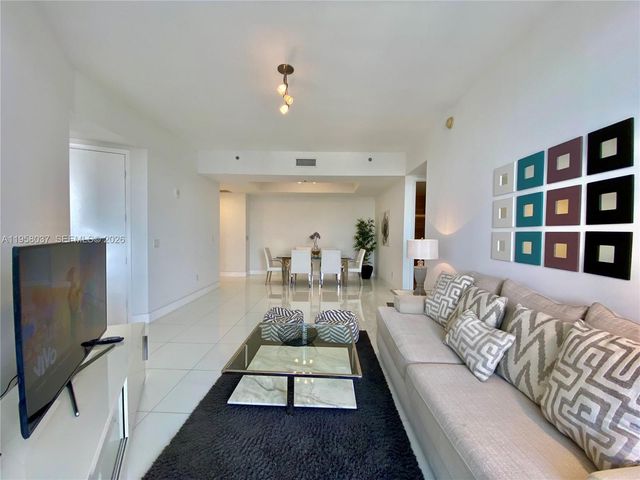 15811 Collins Ave 1605, Sunny Isles Beach, FL 33160