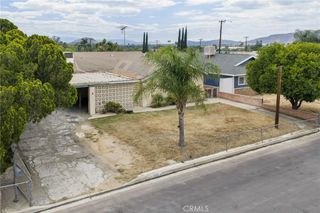 3306 Debbie Lane, Riverside, CA 92501