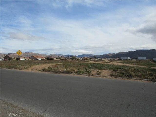 0 Pioneer, Apple Valley, CA 92307