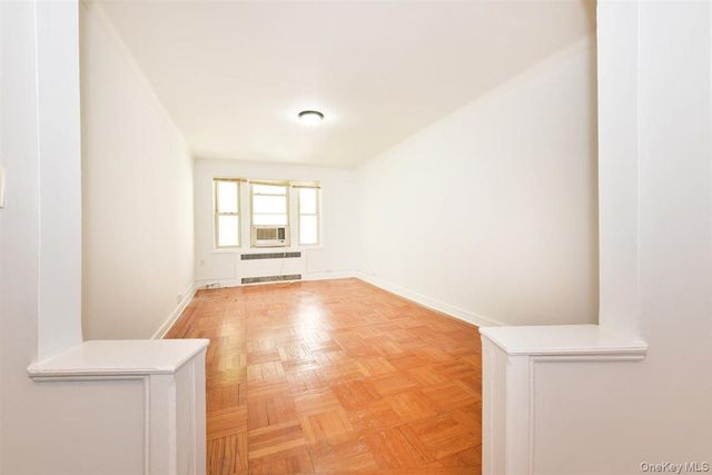84-49 168th Street 1F, Jamaica Hills, NY 11432