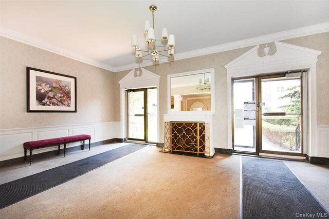 84-49 168th Street 1F, Jamaica Hills, NY 11432