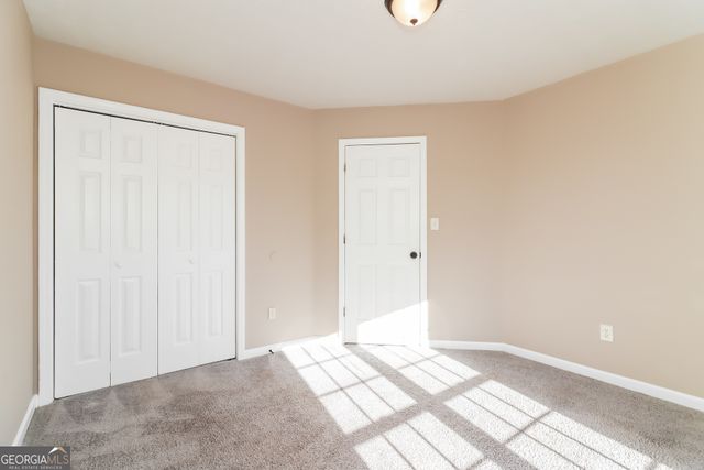 18 Johnstons Place, Dallas, GA 30132