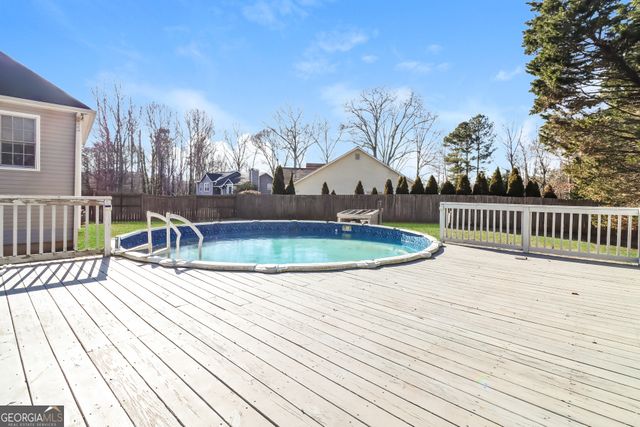 18 Johnstons Place, Dallas, GA 30132