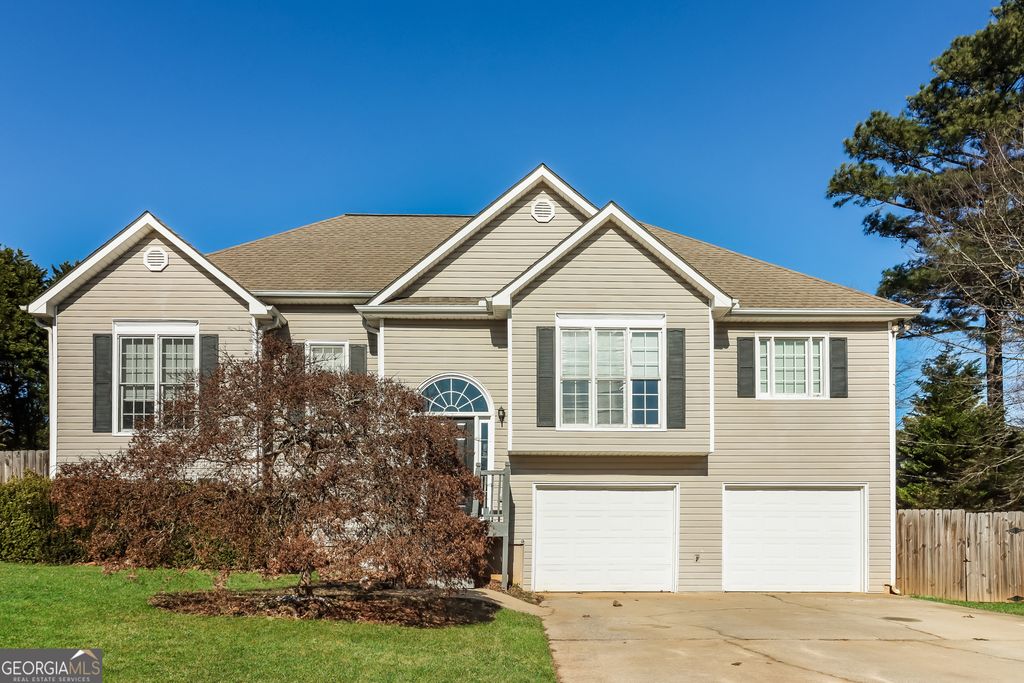 18 Johnstons Place, Dallas, GA 30132