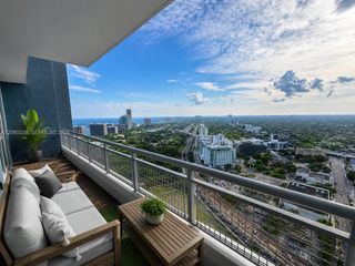 60 SW 13th St 3219, Miami, FL 33130