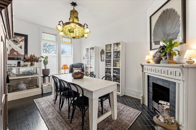 283 Avon Street N, Saint Paul, MN 55104