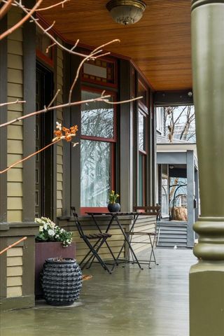 283 Avon Street N, Saint Paul, MN 55104