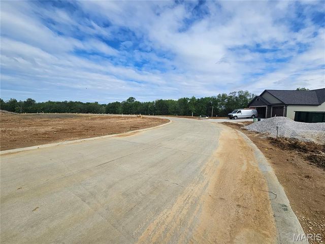 10714 Trenton Lane TBB, Foristell, MO 63348
