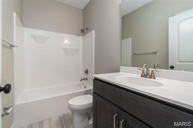 10714 Trenton Lane TBB, Foristell, MO 63348