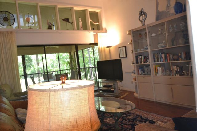 112 LINDSAY LANE, Oldsmar, FL 34677