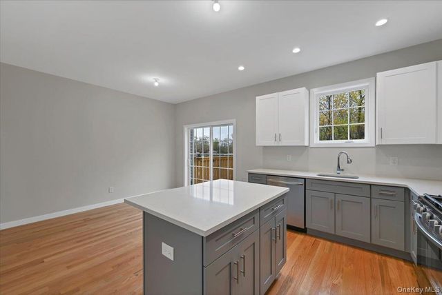 505 Iron Forge Lane, New Windsor, NY 12553