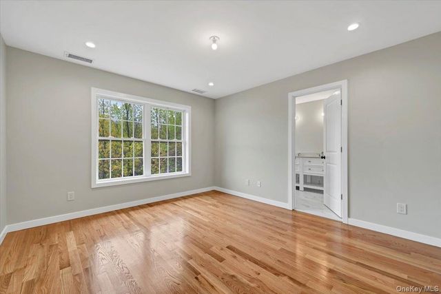 505 Iron Forge Lane, New Windsor, NY 12553