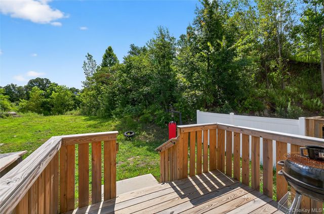 505 Iron Forge Lane, New Windsor, NY 12553