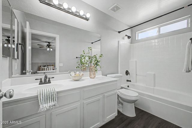 11584 W OGLESBY Avenue, Youngtown, AZ 85363