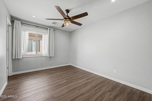 11584 W OGLESBY Avenue, Youngtown, AZ 85363