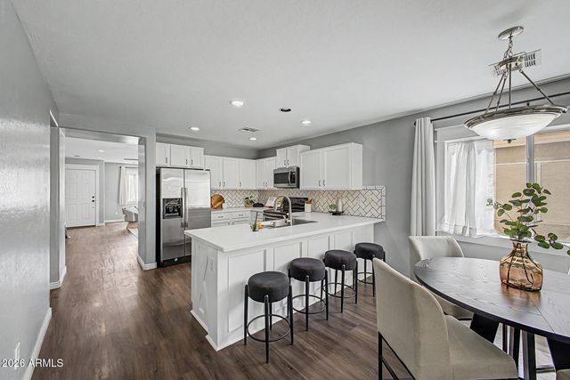 11584 W OGLESBY Avenue, Youngtown, AZ 85363