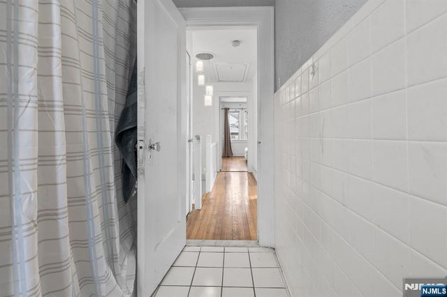 8423 Newkirk Avenue, North Bergen, NJ 07047