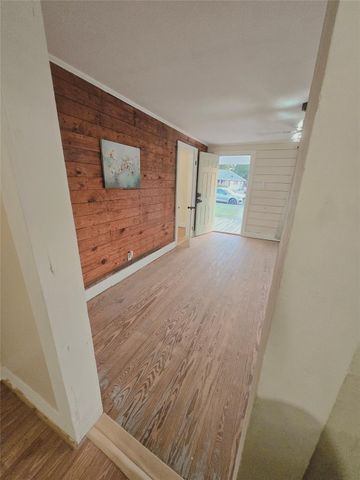 404 N Hill ST, Itasca, TX 76055