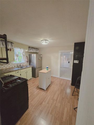 404 N Hill ST, Itasca, TX 76055