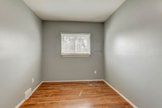 7228 Chalmers Avenue Upper, Warren, MI 48091