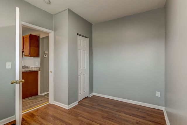 7228 Chalmers Avenue Upper, Warren, MI 48091