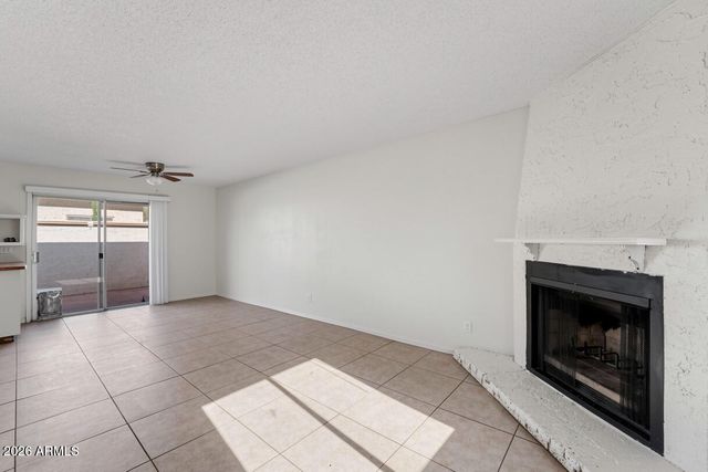 15601 N 27TH Street 40, Phoenix, AZ 85032