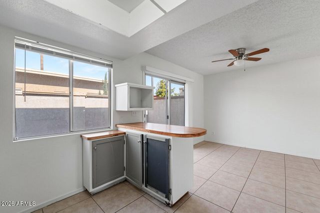 15601 N 27TH Street 40, Phoenix, AZ 85032