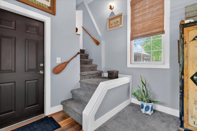 6415 Riverdale Road, Hamburg Township, MI 48189