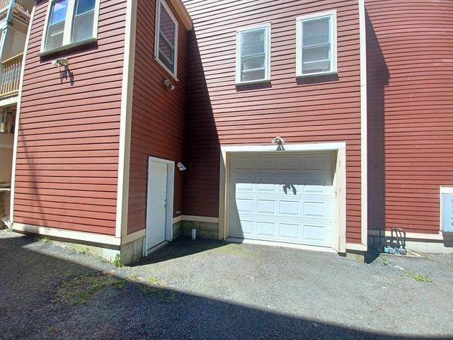 62 Clifford St A, Boston, MA 02119