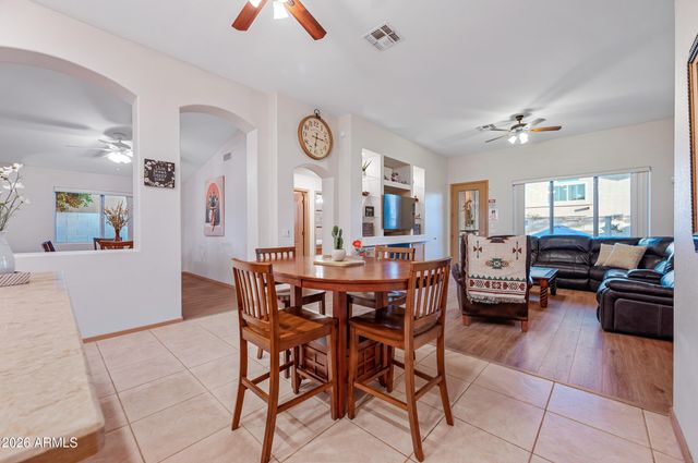7919 W ROSE GARDEN Lane, Peoria, AZ 85382