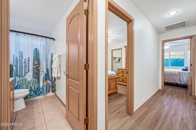 7919 W ROSE GARDEN Lane, Peoria, AZ 85382