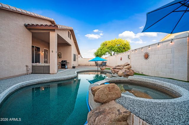 7919 W ROSE GARDEN Lane, Peoria, AZ 85382