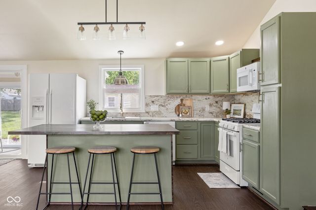 125 S Alfonte Street, Ingalls, IN 46048