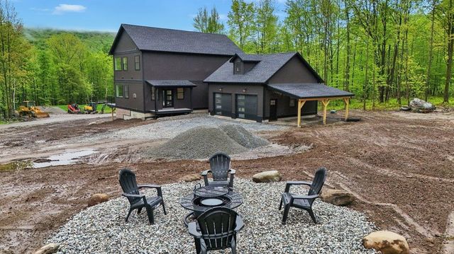 162 Carter's Way, Jericho, VT 05465