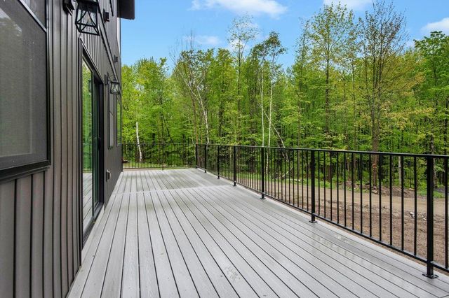 162 Carter's Way, Jericho, VT 05465
