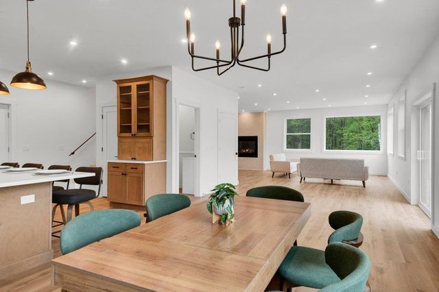 162 Carter's Way, Jericho, VT 05465