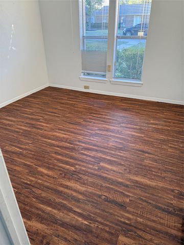 2918 Owen Lane, Mesquite, TX 75150