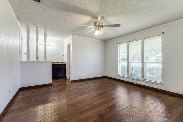 2918 Owen Lane, Mesquite, TX 75150